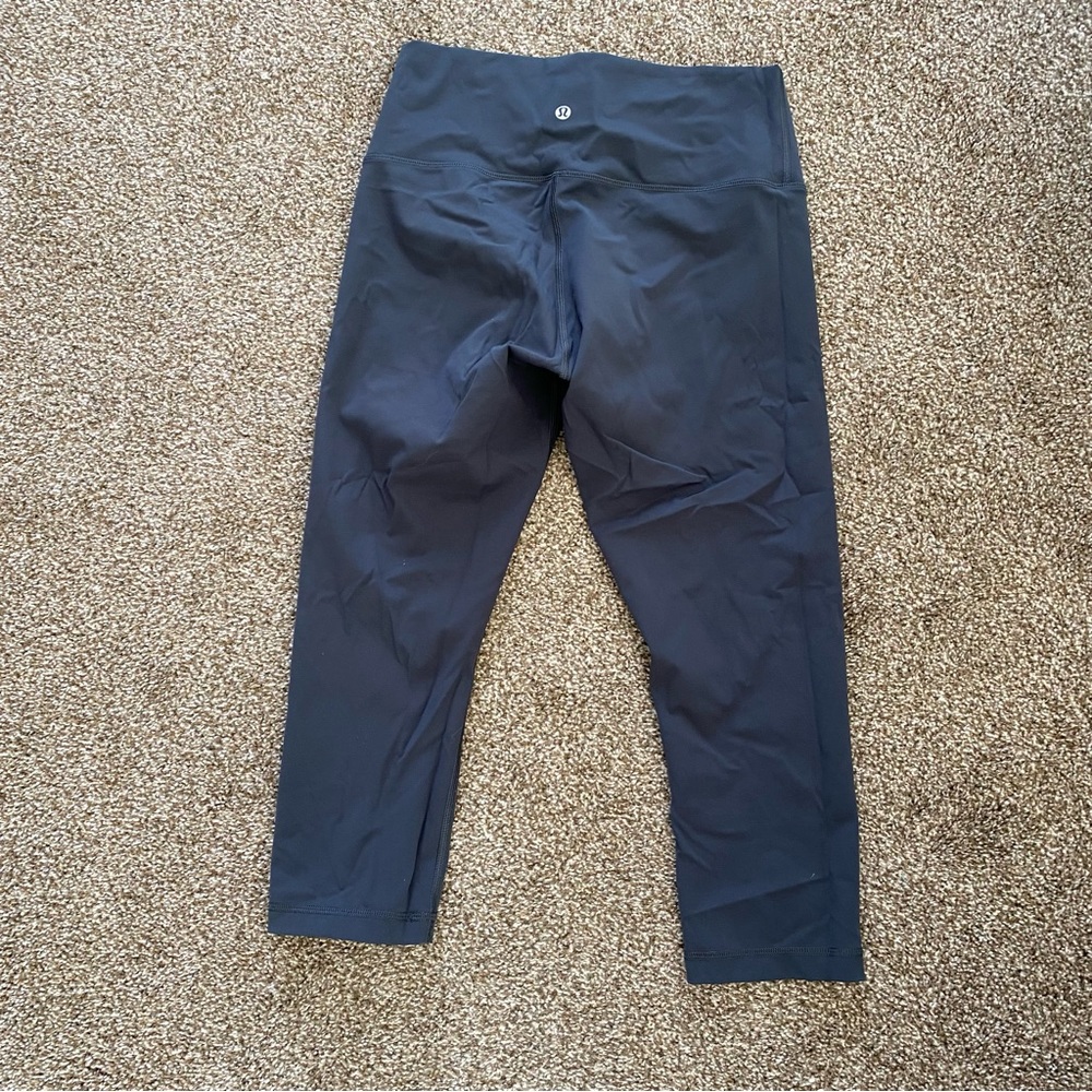 Lululemon cropped leggings